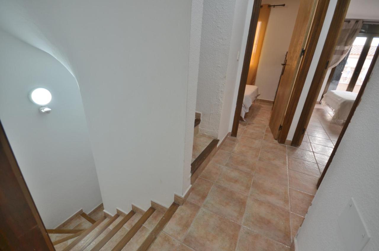 Agradable Adosado Con Piscina, Duchas Hidromasaje Villa Torrevieja Ngoại thất bức ảnh